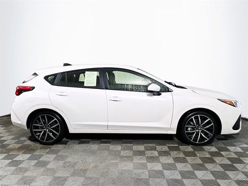 Certified 2025 Subaru Impreza 2.0i Sport image 9