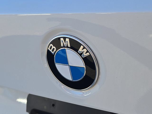 Used 2026 BMW 330i xDrive Sedan w/ Premium Package AWD/4WD image 17