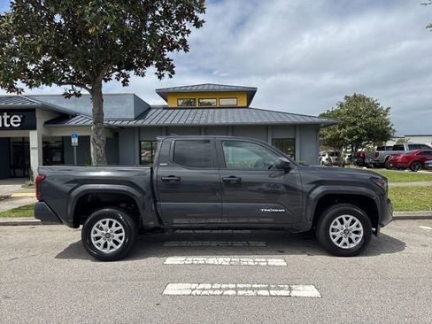 Used 2024 Toyota Tacoma SR5 image 8