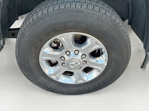 Used 2024 RAM 2500 Big Horn w/ Bed Utility Group AWD/4WD image 11