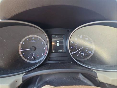 Used 2017 Hyundai Santa Fe Sport AWD/4WD image 10