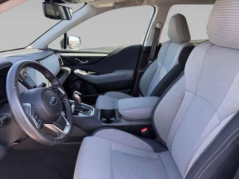 Used 2023 Subaru Outback Premium AWD/4WD image 11