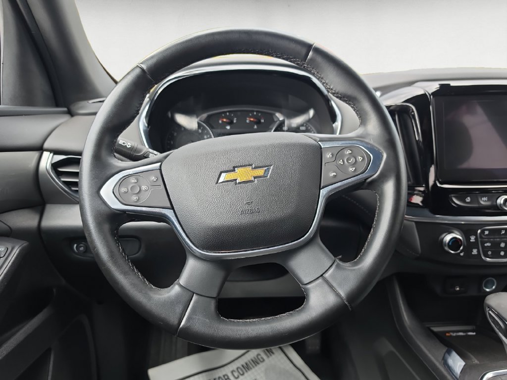 Used 2023 Chevrolet Traverse LT AWD/4WD image 13