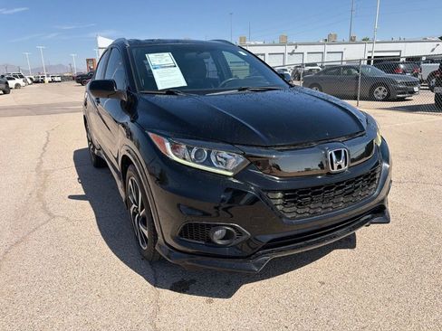 Used 2020 Honda HR-V Sport image 11