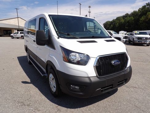 Used 2025 Ford Transit 250 Low Roof w/ Exterior Upgrade Package RWD image 11