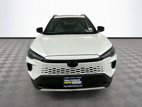 New 2026 Toyota Corolla Cross AWD Hybrid w/ Moonroof Package image 2