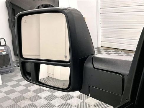 Used 2024 RAM 2500 Big Horn w/ Night Edition image 38