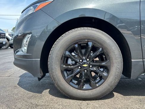 Used 2020 Chevrolet Equinox LT FWD image 14