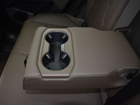 Used 2025 BMW X3 xDrive30i w/ Premium Package image 17