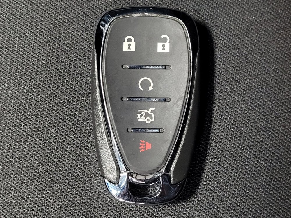 Used 2025 Chevrolet Malibu LT FWD image 32