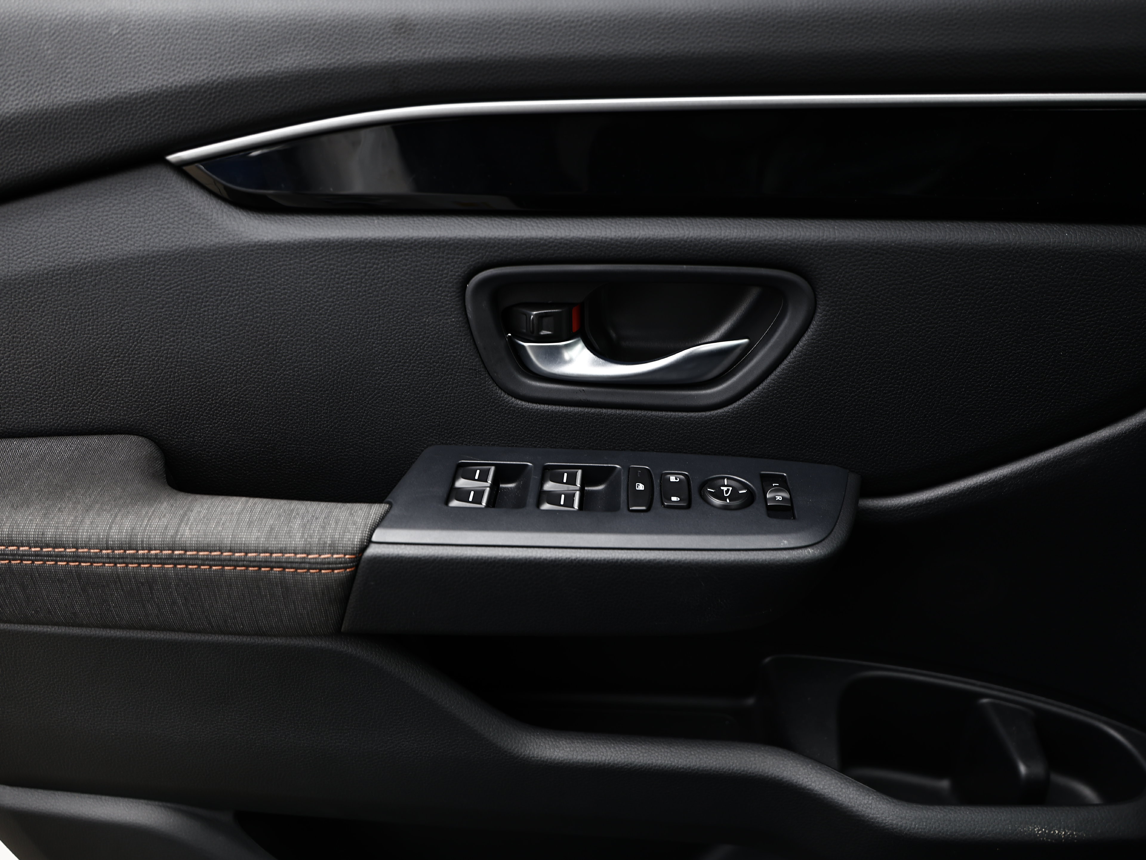 Certified 2026 Honda Pilot Sport image 15