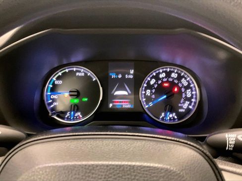 Used 2019 Toyota RAV4 XLE w/ Convenience Package image 19