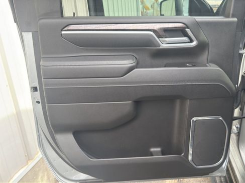 Used 2025 Chevrolet Silverado 3500 LTZ w/ Trail Boss Package image 27