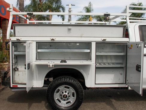 Used 2024 Chevrolet Silverado 2500 W/T w/ WT Convenience Package image 12