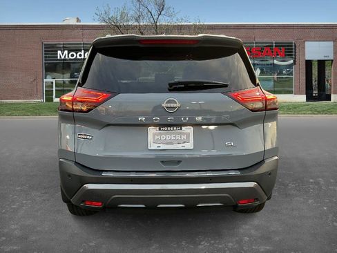 Certified 2023 Nissan Rogue SL image 3