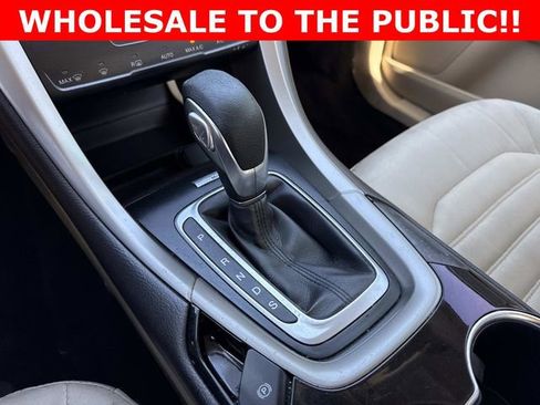 Used 2014 Ford Fusion SE image 26