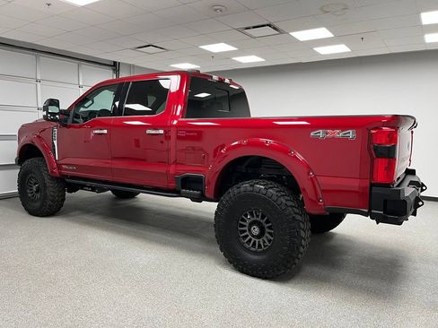 Used 2024 Ford F250 Lariat w/ Lariat Ultimate Package AWD/4WD image 7