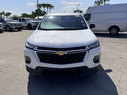 Certified 2022 Chevrolet Traverse LS