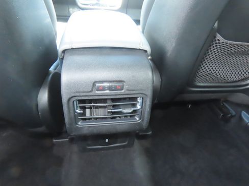Used 2022 Lincoln Corsair FWD w/ Equipment Group 101A image 22