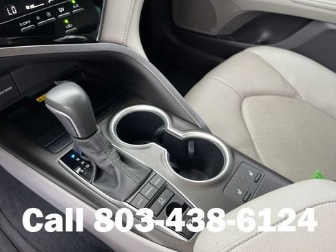 Used 2023 Toyota Camry XLE FWD image 25