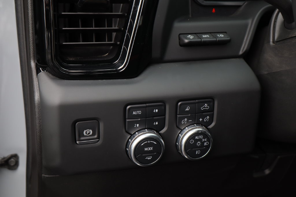 Certified 2024 GMC Sierra 2500 AT4 w/ AT4 Premium Plus Package AWD/4WD image 13
