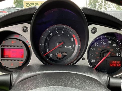 Certified 2020 Nissan 370Z Sport image 12