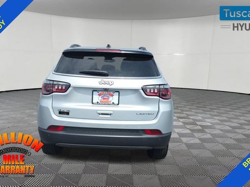 Used 2024 Jeep Compass Limited AWD/4WD image 7