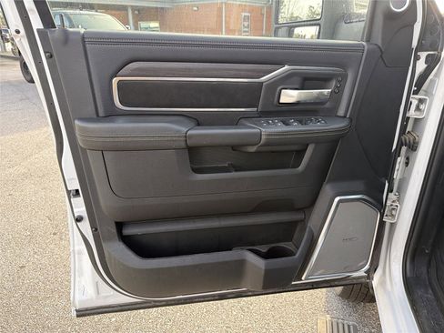 New 2025 RAM 3500 Laramie image 6