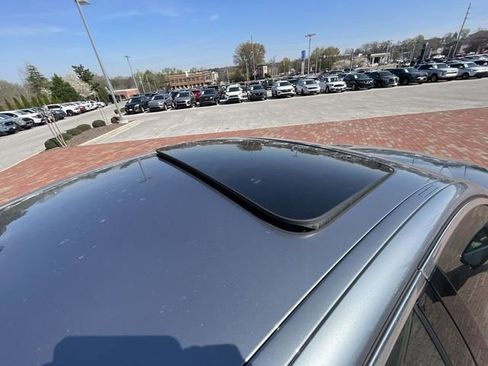 Used 2019 BMW 530i w/ Convenience Package image 21