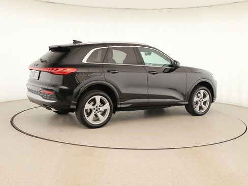 New 2025 Audi Q5 2.0T Premium Plus image 7