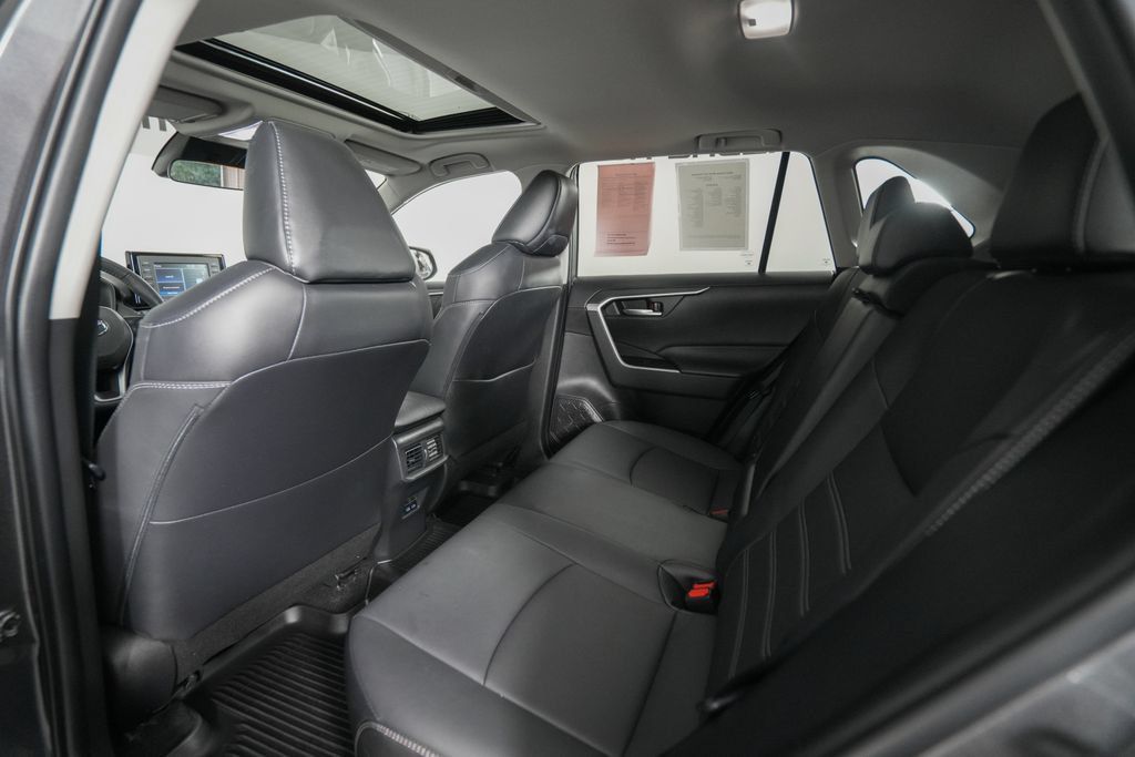 Used 2022 Toyota RAV4 XLE Premium AWD/4WD image 12
