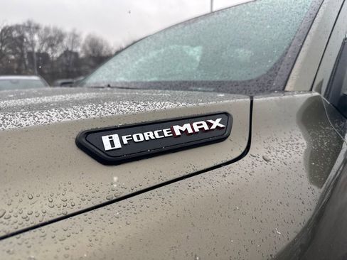 Used 2025 Toyota Tacoma TRD Off-Road image 46