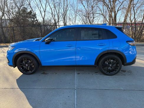 New 2026 Honda HR-V Sport image 2