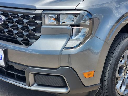 Used 2025 Ford Maverick XLT FWD image 8