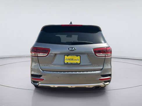 Used 2017 Kia Sorento SX FWD image 6