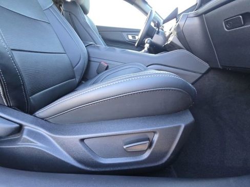 Used 2025 Ford Mustang GT Premium RWD image 12