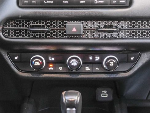 Used 2024 Honda HR-V Sport image 17