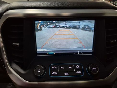 Certified 2017 GMC Acadia SLT AWD/4WD image 15