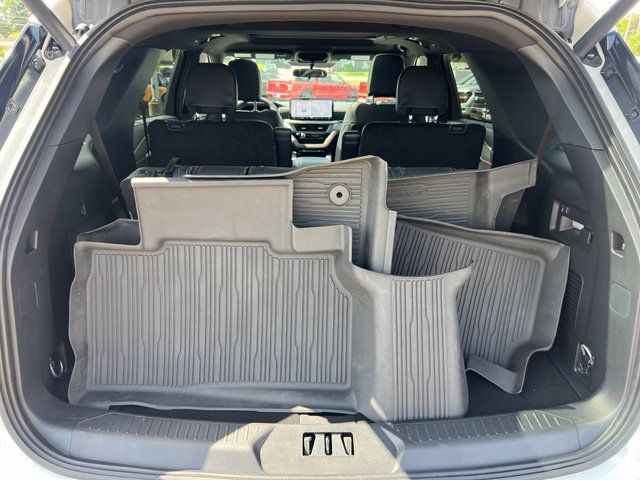 Certified 2025 Ford Explorer ST-Line AWD/4WD image 22