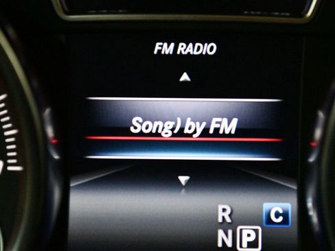 Used 2019 Mercedes-Benz GLE 400 4MATIC image 46