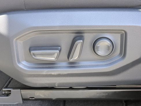 New 2026 Toyota Tundra SR5 AWD/4WD image 21