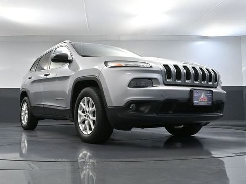 Used 2014 Jeep Cherokee Latitude image 45