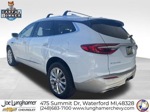 Used 2020 Buick Enclave Essence w/ Sound and Sites Package image 2