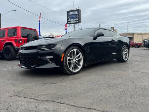 Used 2017 Chevrolet Camaro SS RWD image 6