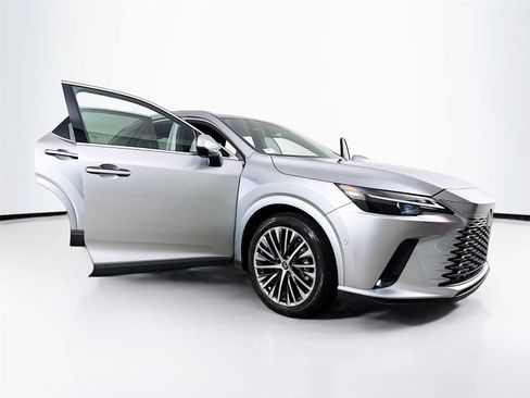 Used 2024 Lexus RX 350 Premium Plus w/ Convenience Package FWD image 17