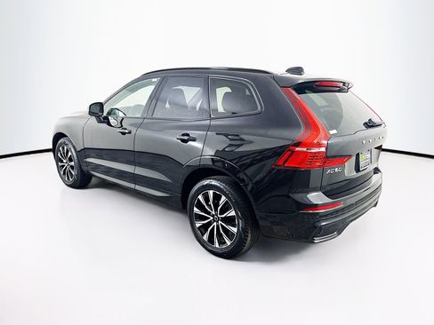 Used 2025 Volvo XC60 B5 Plus w/ Climate Package image 5