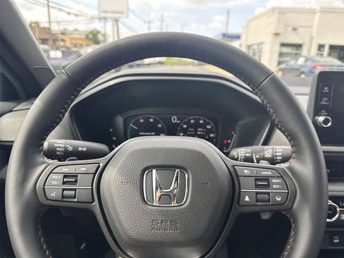 Used 2026 Honda CR-V TrailSport image 18