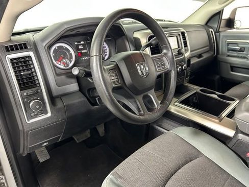 Used 2013 RAM 2500 SLT RWD image 16