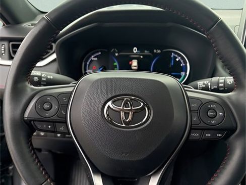 Used 2022 Toyota RAV4 XSE image 14