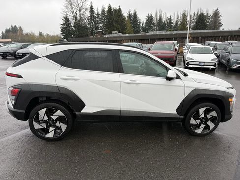 Certified 2025 Hyundai Kona Limited image 6